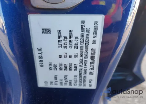 2021 Tesla Model 3 из США, поврежденный, VIN 5YJ3E1EAXMF017871